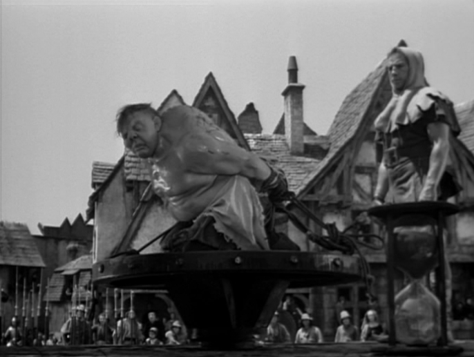Quasimodo-CharlesLaughton-fouet.jpg